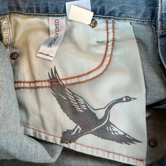 EDDIE BAUER Boyfriend Jean Shorts in Light Blue Women's Size 0 - Picture 9 of 13